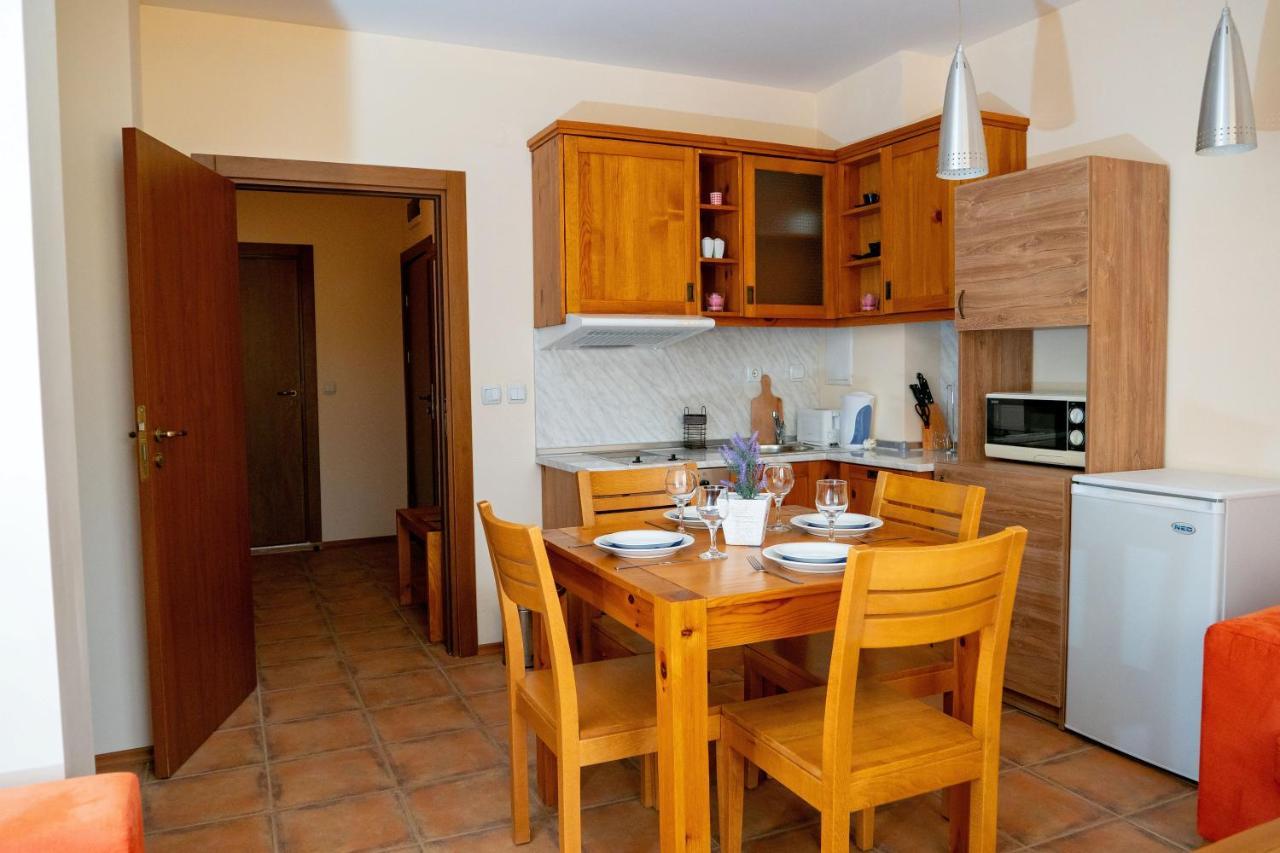 Two Bedroom Apartments In Murphys Lodge Bansko Exterior foto