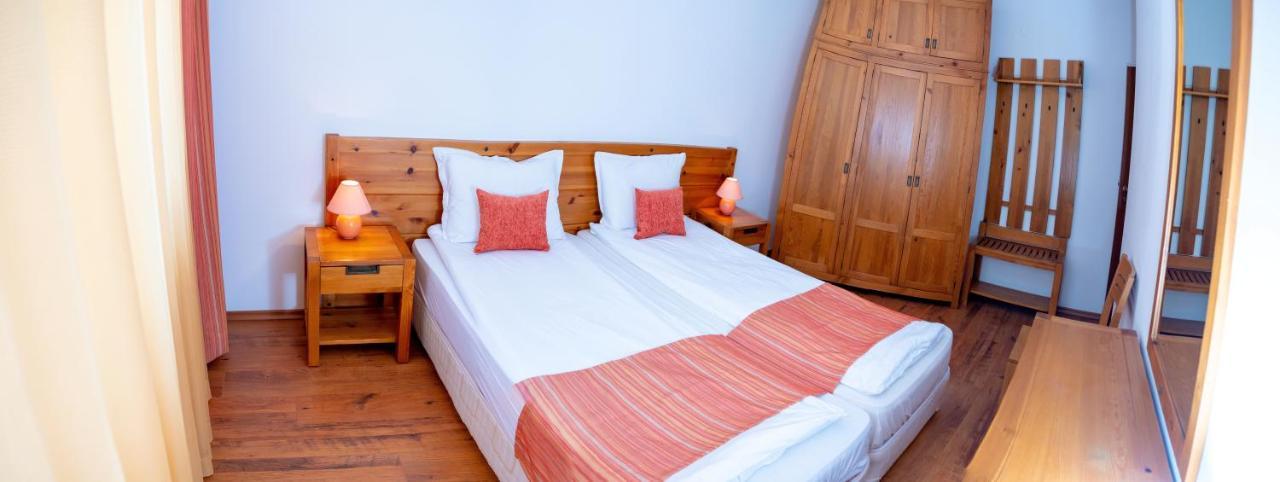 Two Bedroom Apartments In Murphys Lodge Bansko Exterior foto